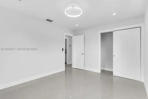 13930 Van Buren Street Miami FL 33176