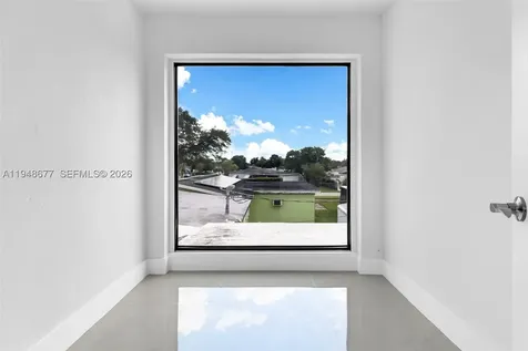 13930 Van Buren Street Miami FL 33176