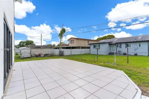 13930 Van Buren Street Miami FL 33176