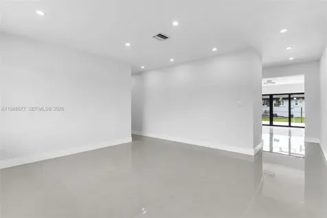 13930 Van Buren Street Miami FL 33176