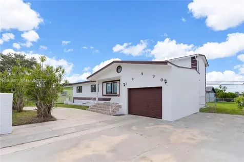 13930 Van Buren Street Miami FL 33176