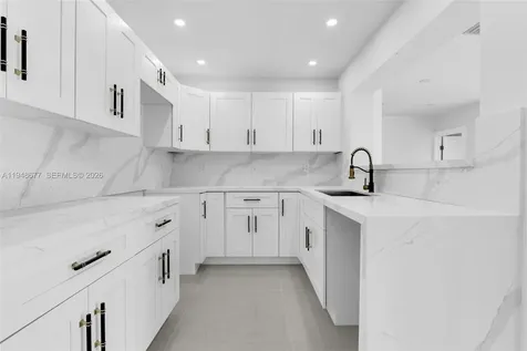 13930 Van Buren Street Miami FL 33176