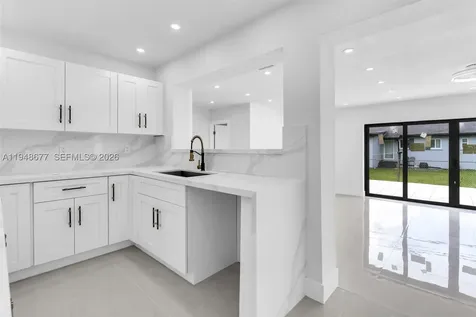13930 Van Buren Street Miami FL 33176