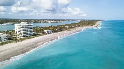 19950 Beach Road Jupiter FL 33469
