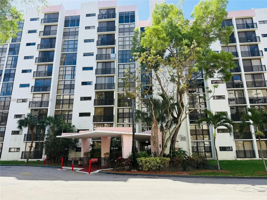 17011 N Bay Road Sunny Isles Beach FL 33160