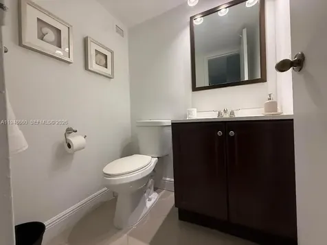 17011 N Bay Road Sunny Isles Beach FL 33160