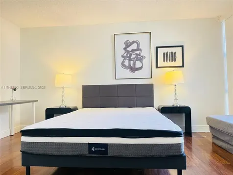 17011 N Bay Road Sunny Isles Beach FL 33160