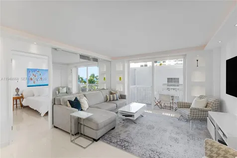 401 Ocean Drive Miami Beach FL 33139