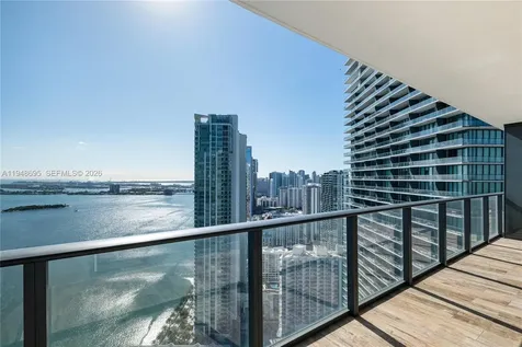 650 NE 32nd Street Miami FL 33137