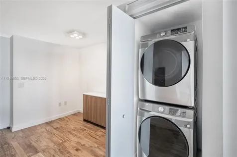 650 NE 32nd Street Miami FL 33137