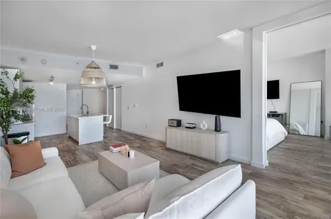 650 NE 32nd Street Miami FL 33137