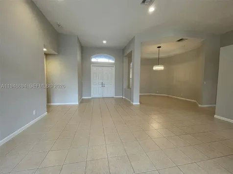 4023 Turnstone Court Weston FL 33331