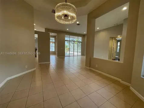 4023 Turnstone Court Weston FL 33331