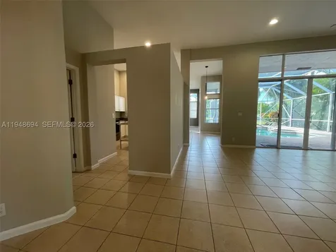 4023 Turnstone Court Weston FL 33331