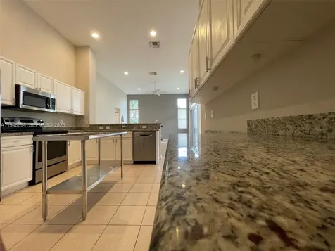 4023 Turnstone Court Weston FL 33331