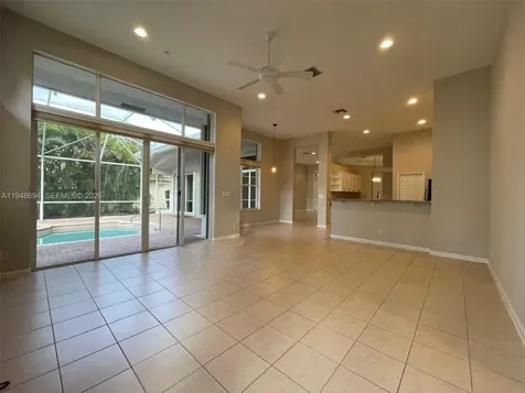 4023 Turnstone Court Weston FL 33331