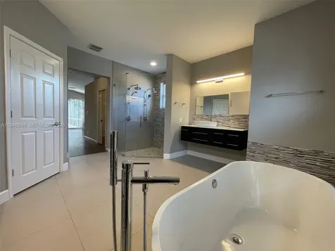 4023 Turnstone Court Weston FL 33331