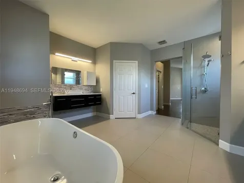 4023 Turnstone Court Weston FL 33331