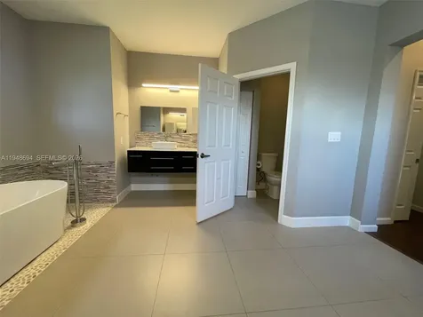 4023 Turnstone Court Weston FL 33331