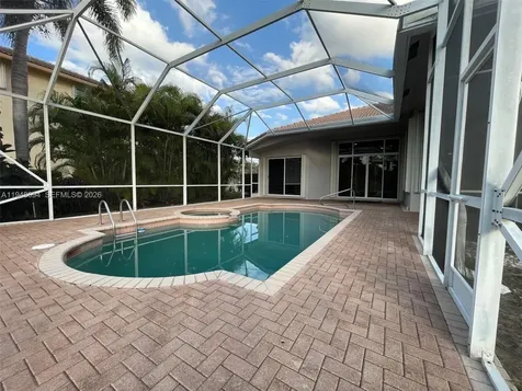 4023 Turnstone Court Weston FL 33331