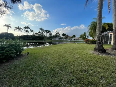 4023 Turnstone Court Weston FL 33331
