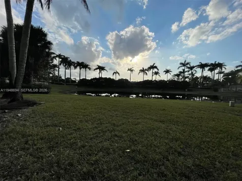 4023 Turnstone Court Weston FL 33331