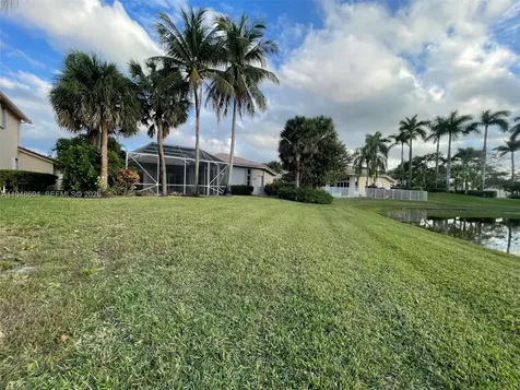 4023 Turnstone Court Weston FL 33331