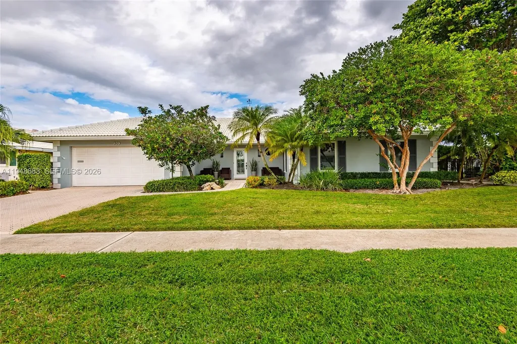 709 SW Elm Tree Lane Boca Raton FL 33486