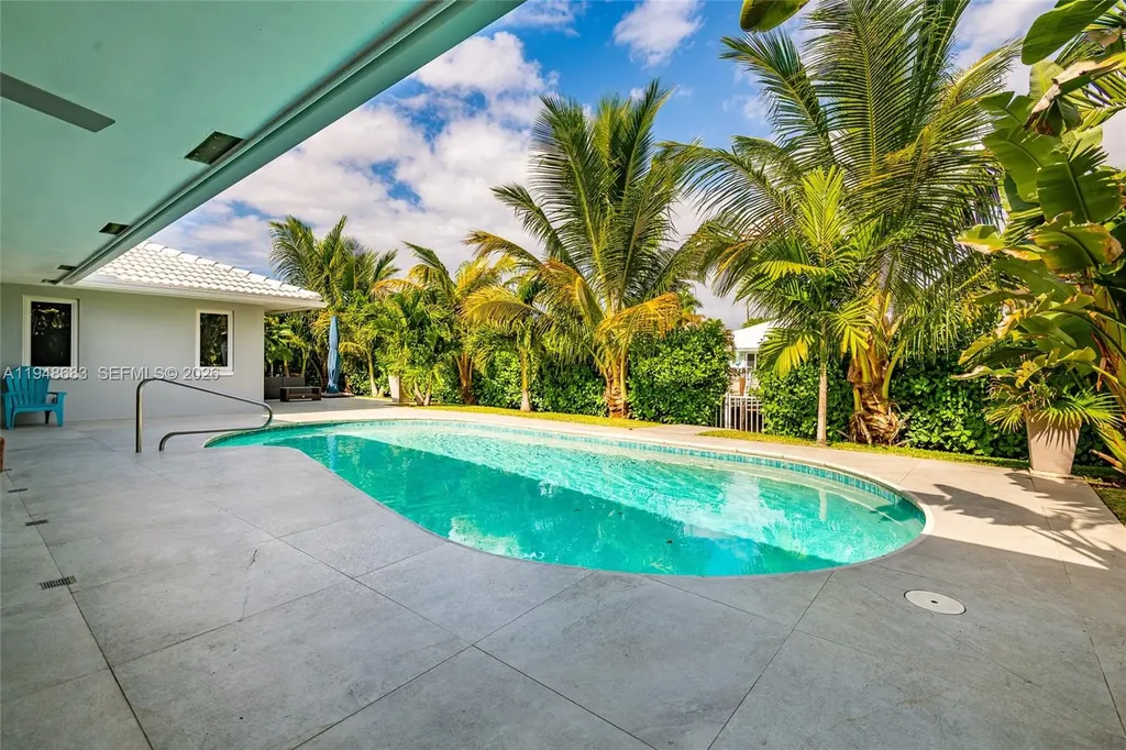 709 SW Elm Tree Lane Boca Raton FL 33486