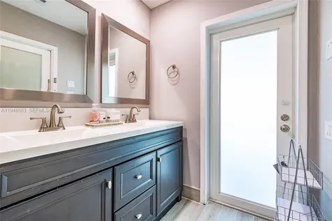 709 SW Elm Tree Lane Boca Raton FL 33486