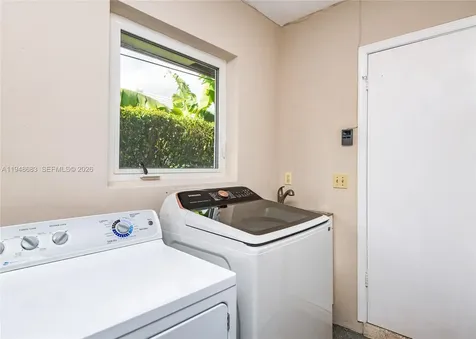 709 SW Elm Tree Lane Boca Raton FL 33486