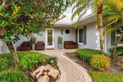 709 SW Elm Tree Lane Boca Raton FL 33486