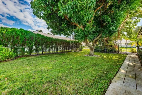 709 SW Elm Tree Lane Boca Raton FL 33486