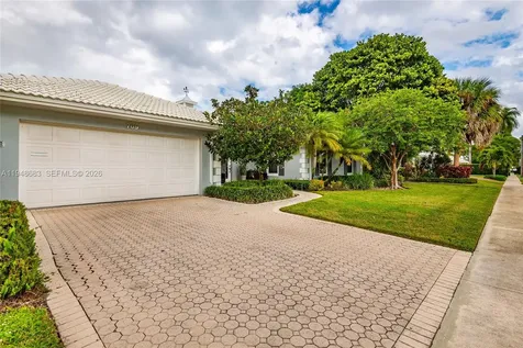 709 SW Elm Tree Lane Boca Raton FL 33486