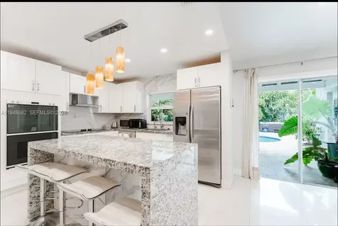 4017 Monroe Street Hollywood FL 33021