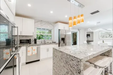 4017 Monroe Street Hollywood FL 33021