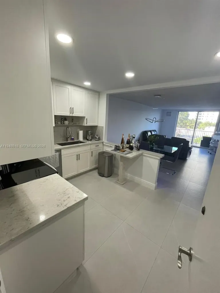 1401 S Ocean Drive Hollywood FL 33019