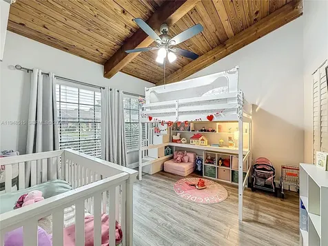 10340 Laurel Court Pembroke Pines FL 33026