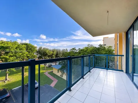11800 SW 18th Street Miami FL 33175