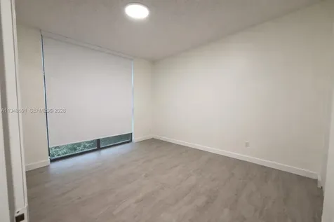 11800 SW 18th Street Miami FL 33175