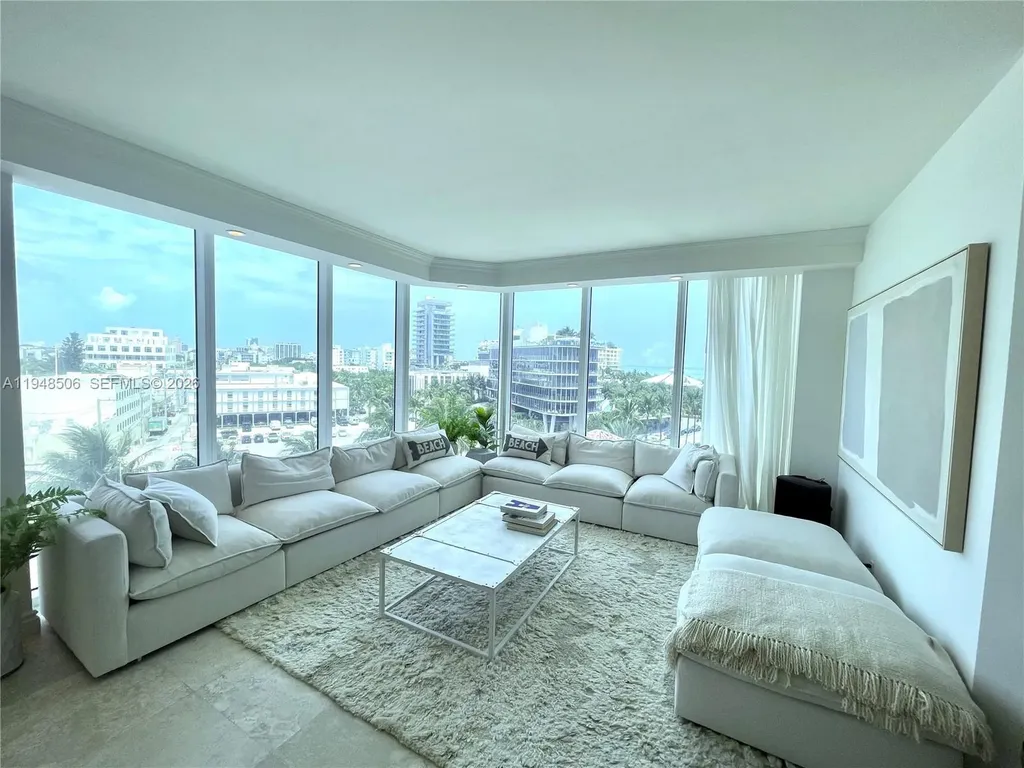 300 S Pointe Drive Miami Beach FL 33139