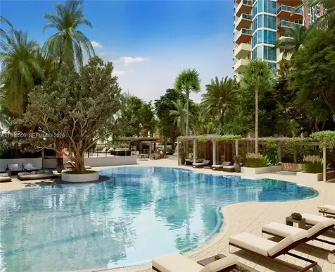 300 S Pointe Drive Miami Beach FL 33139