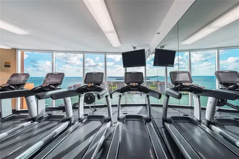 300 S Pointe Drive Miami Beach FL 33139