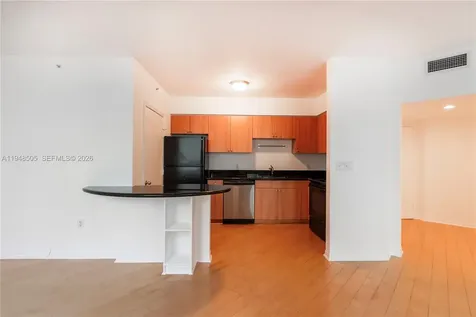 1330 West Avenue Miami Beach FL 33139