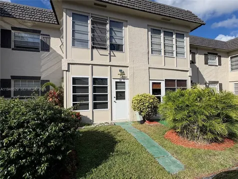 5620 SW 3rd Place Margate FL 33068