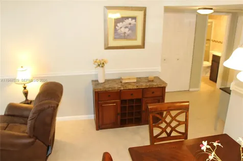 5620 SW 3rd Place Margate FL 33068