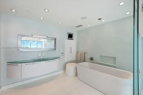 1040 Biscayne Boulevard Miami FL 33132
