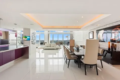 1040 Biscayne Boulevard Miami FL 33132