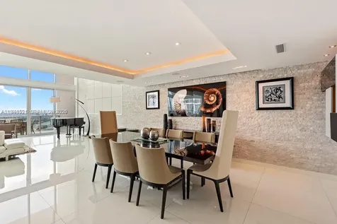 1040 Biscayne Boulevard Miami FL 33132