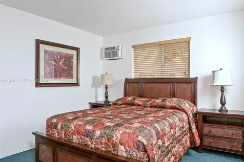 1748 Rodman Street Hollywood FL 33020